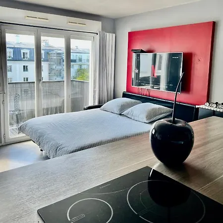Cosy Apartment Disneyland Paris En Face De La Gare Rer Val D'Europe Serris Esterno foto