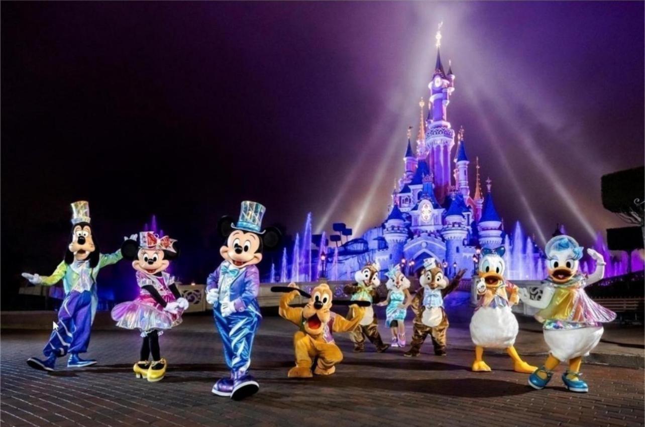 Appartement Cosy Disneyland Paris En Face De La Gare Rer Val D'europe